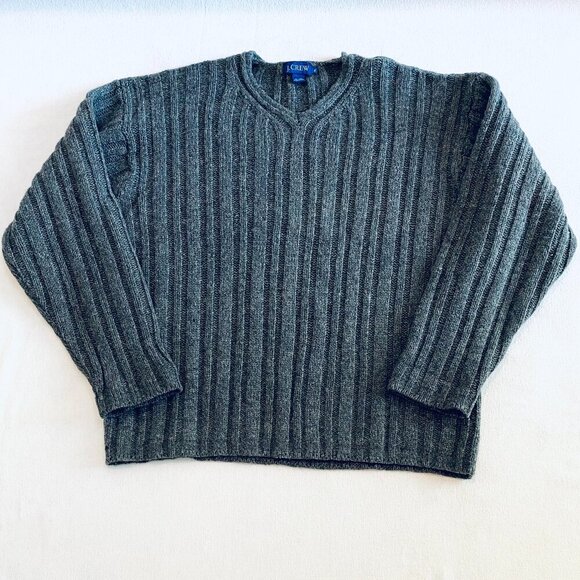 J Crew 100% grey wool V-neck sweater Men's Extra Large vintage vertical stripe - Picture 1 of 7